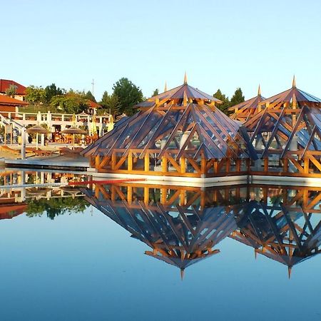 Egri Korona Borhaz Es Wellness Hotel Demjén Eksteriør bilde