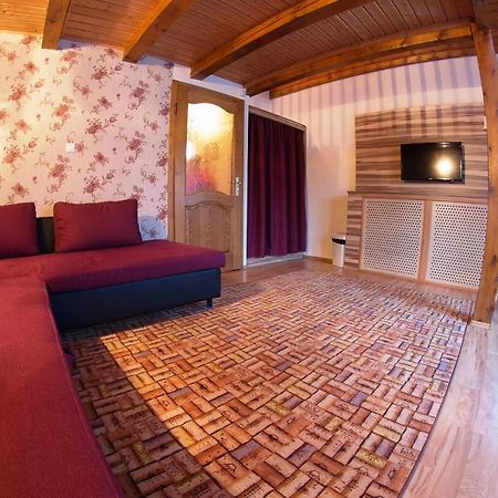 Egri Korona Borhaz Es Wellness Hotel Demjén Eksteriør bilde